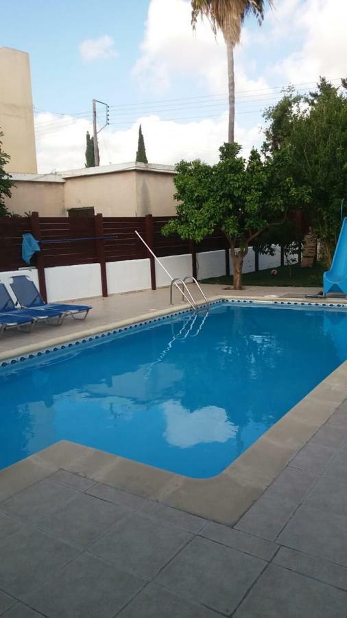 Alekas Pool And Garden Home Paphos Exterior photo